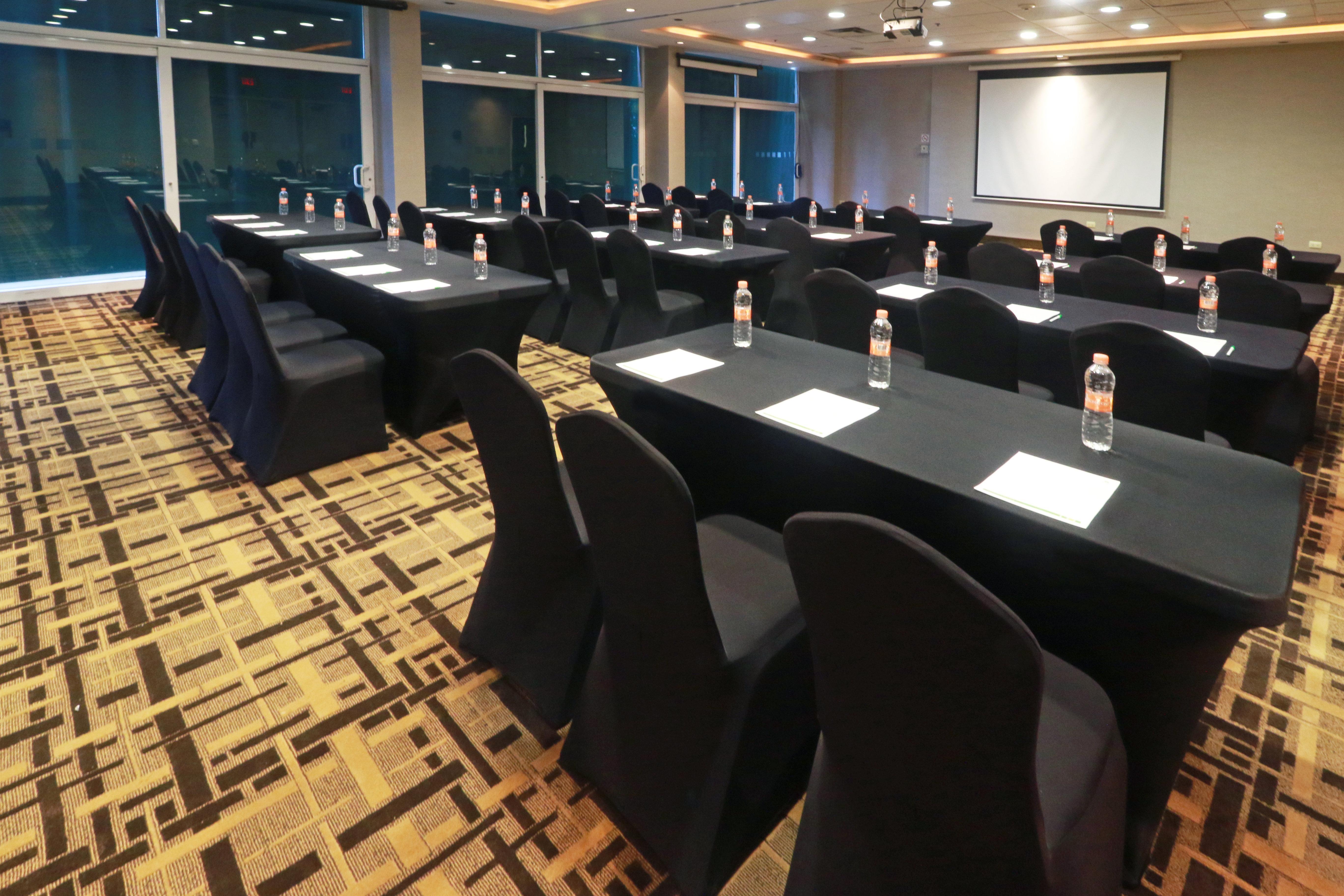 Holiday Inn Reynosa Industrial Poniente By Ihg Exterior foto